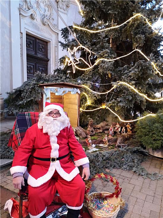 Babbo Natale 8 Gallery.Fiera Commerciale Dell Immacolata Domenica 8 Dicembre 2019